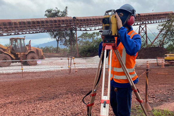 Serviços de Topografia