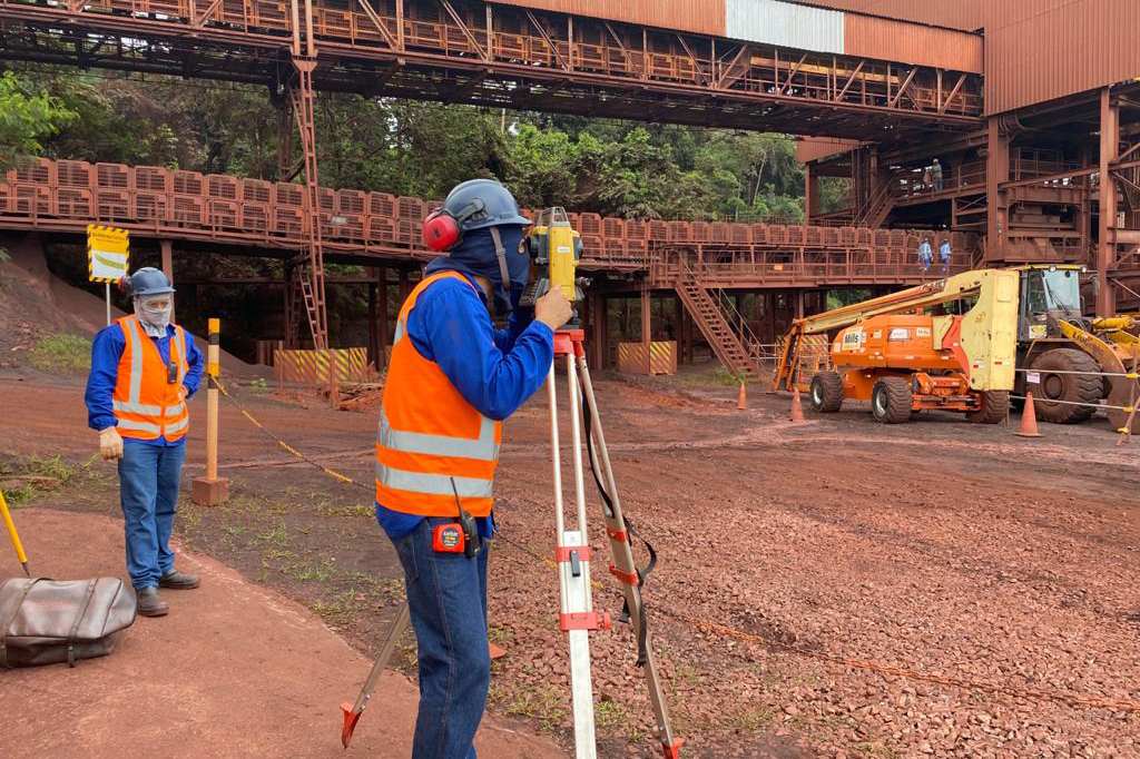 Serviços de Topografia